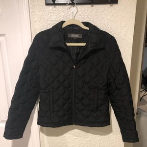 Kenneth Cole Reaction women’s black size medium puffer jacket.